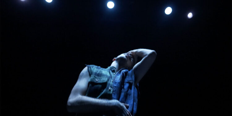 Lo spettacolo “BodyBodyBodyBody” dei compositori Dag Taeldeman e Andrew Van Ostade