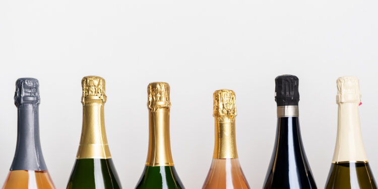 Champagne bottiglie. ? Depositphotos