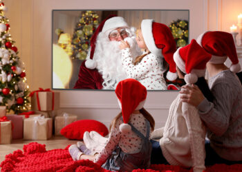 Natale in famiglia. ? Depositphotos
