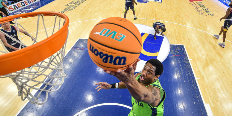 Gerald Robinson. ? Luigi Canu