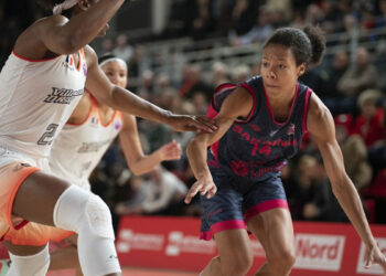 Sam Thomas. ? Dinamo Basket