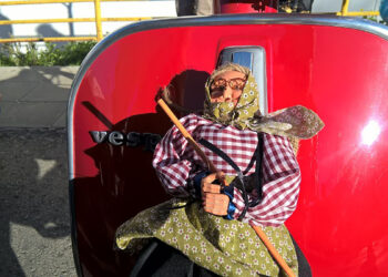 A Sassari “La Befana arriva in Vespa”