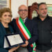 Maria Teresa Putzu insieme al sindaco Sanna e a Luigi Mureddu