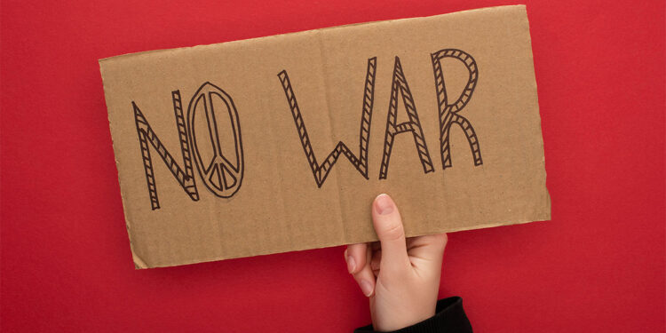 No war. ? Depositphotos