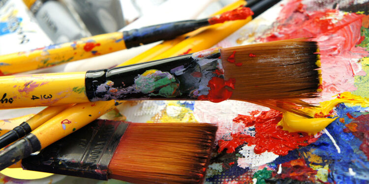 Pennelli artista. ? Depositphotos