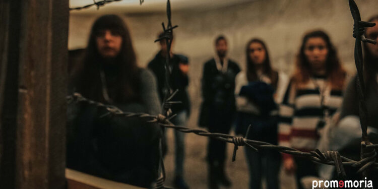 ? FB Associazione “Deina”