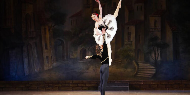 Ukraina Gran Gala Ballet