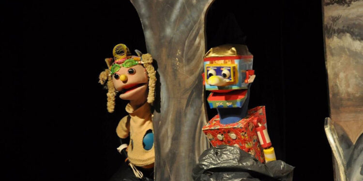 "Il Pianeta Fai da Te" del Bocheteatro