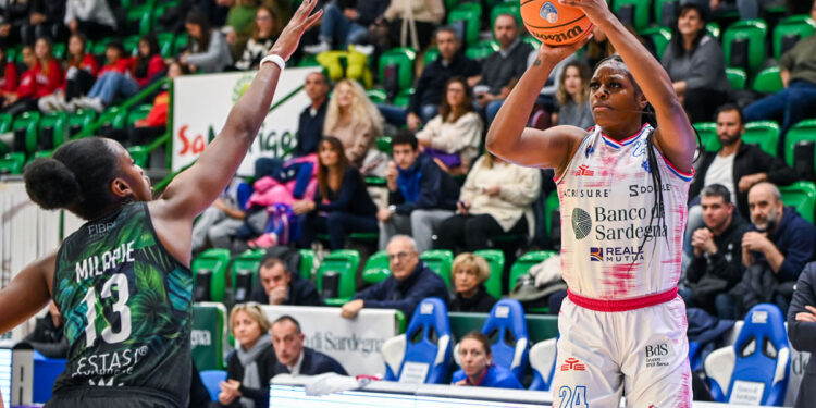 Joyner Michelle Holmes. ? Dinamo Basket