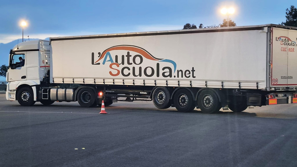 L'Autoscuola.net camion