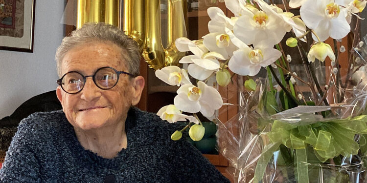 La neo centenaria cagliaritana Elena Mannu