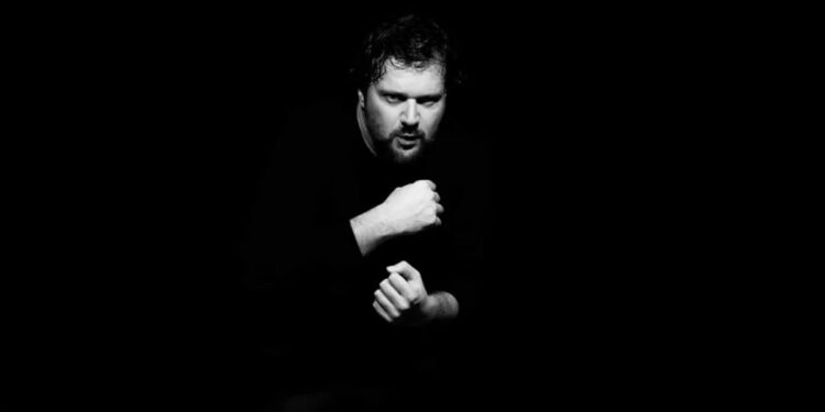 Michele Vargiu in "Der Boxer"