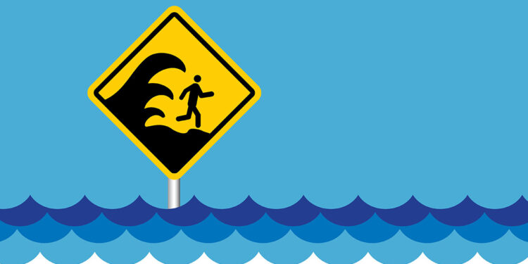 Pericolo maremoto. ? Depositphotos