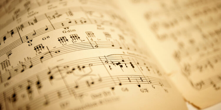 Spartito musicale. ? Depositphotos