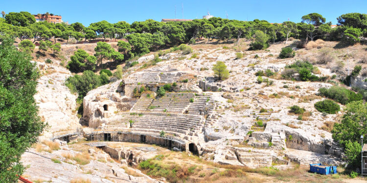 Anfiteatro Romano di Cagliari. ? Depositphotos