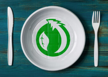 Bioplastica piatto e posate. ? Depositphotos