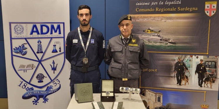 Cagliari sequestro orologi contraffatti