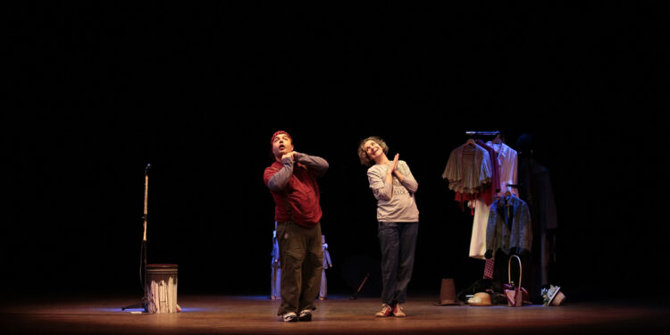 "Cappuccetto Rap" del Teatro Instabile