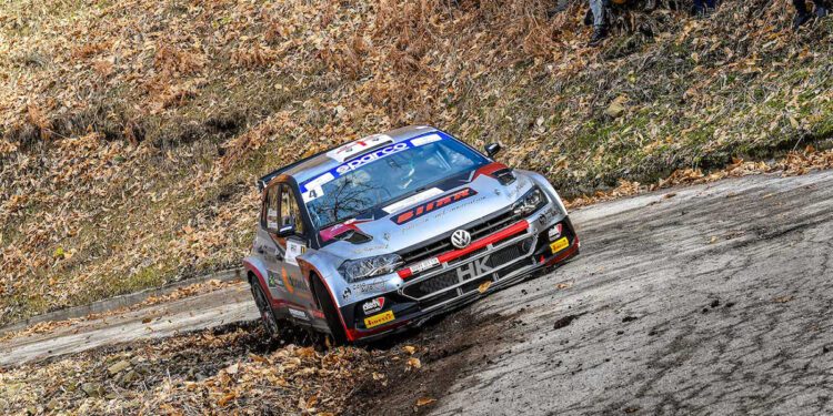 Giacomo Scattolon e Sauro Farnocchia al Rally Il ciocco. ? Mario Leonelli