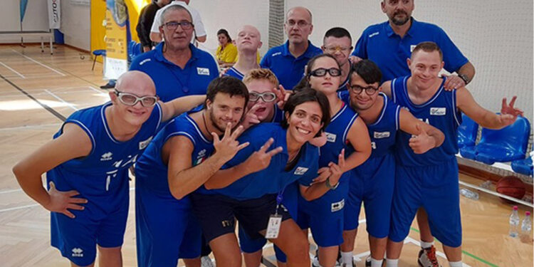 I Campioni del Mondo della Nazionale Fisdir di Pallacanestro con Sindrome di Down