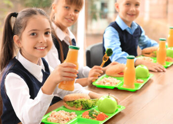 Mensa bambini. ? Depositphotos