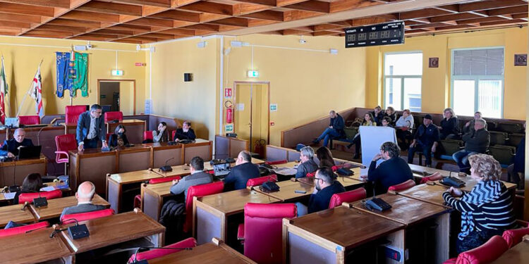 Nuoro, incontro per le periferie nella sala consiliare