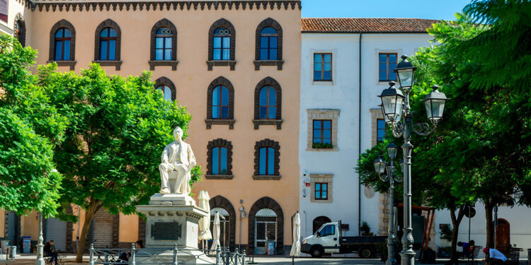 Piazza Tola, Sassari. Foto Depositphotos