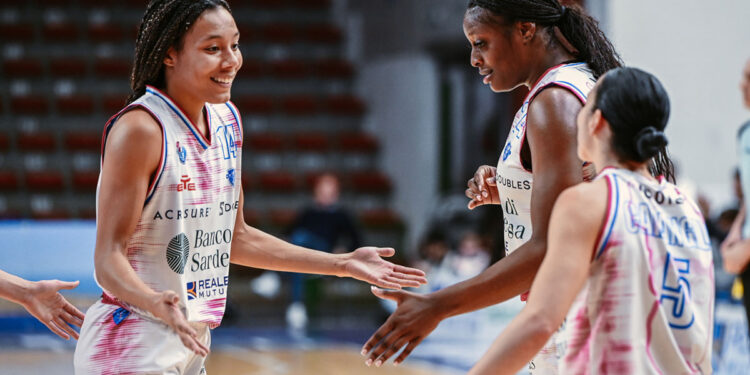 Sam Thomas. ? Dinamo Basket