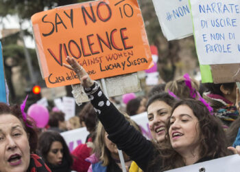 Violenza di genere, donne, protesta