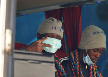 Migranti al porto di Salerno. ? Depositphotos