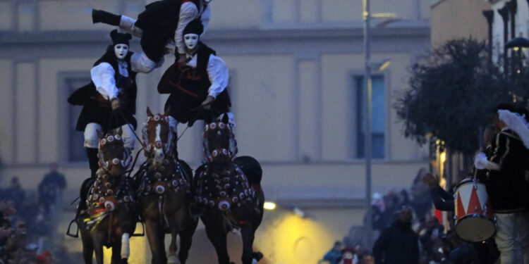 Sartiglia 2023: La pariglia di Michael Casula, Roberto Volturo e Marco Pau
