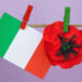 25 aprile, bandiera italiana e papavero. ? Depositphotos