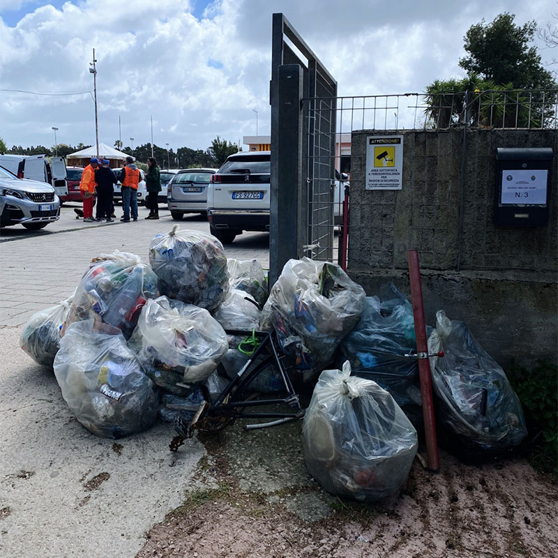 Giornata dedicata alla cura del Parco di Maria Pia di Alghero