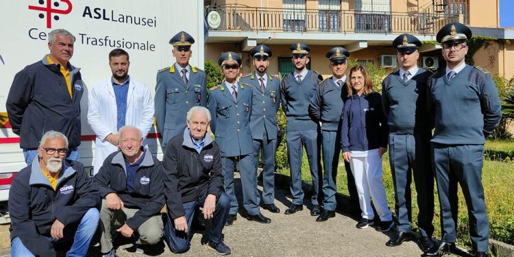 La Guardia di Finanza di Tortolì dona il sangue