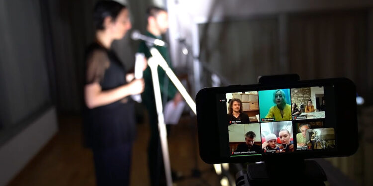 Margherita Elliot e Moreno Solinas con i candidati al primo Premio internazionale “S’Empatia”