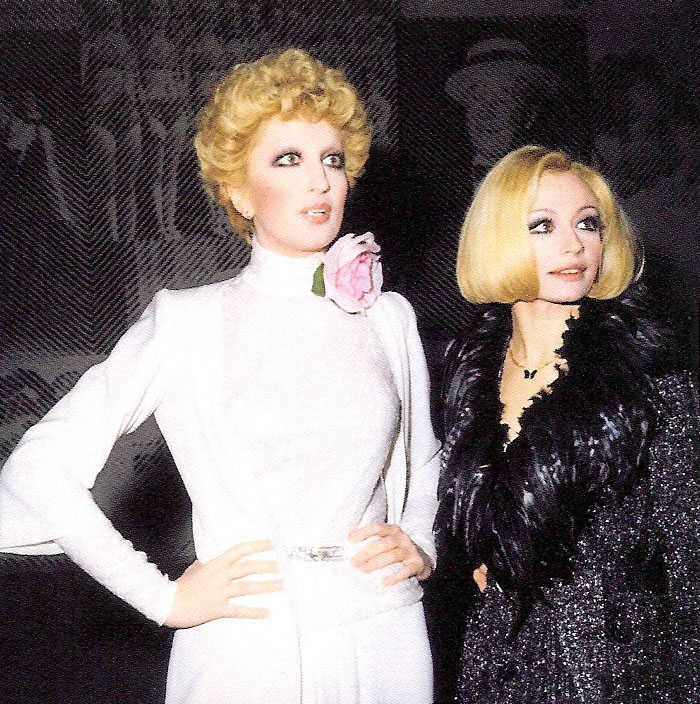 Mina e Raffaella Carrà a Milleluci (1974)