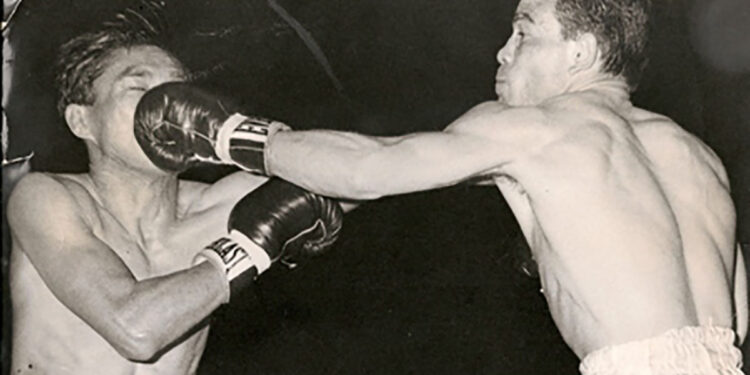 Salvatore Burruni contro Pone Kingpetch