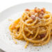 Spaghetti alla carbonara. ? Depositphotos