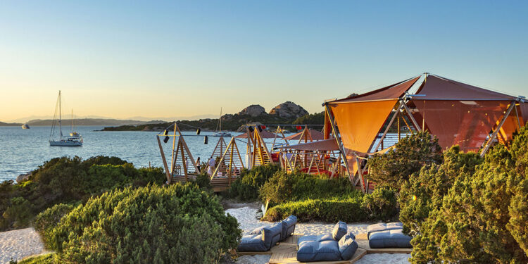 Il Cone Club a Baja Sardinia