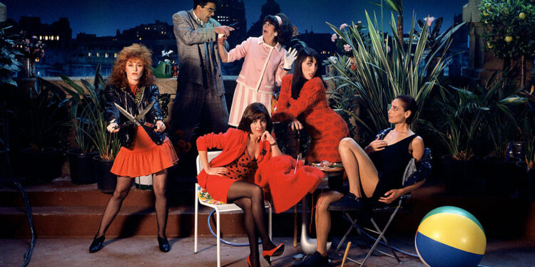 "Donne sull'orlo di una crisi di nervi". ? Paco Navarro(c) El Deseo. Distribuzione italiana 2023 CG Entertainment