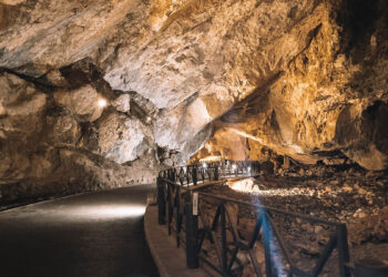 Grotta di San Giovanni. 📷 Sardinia Itineraries