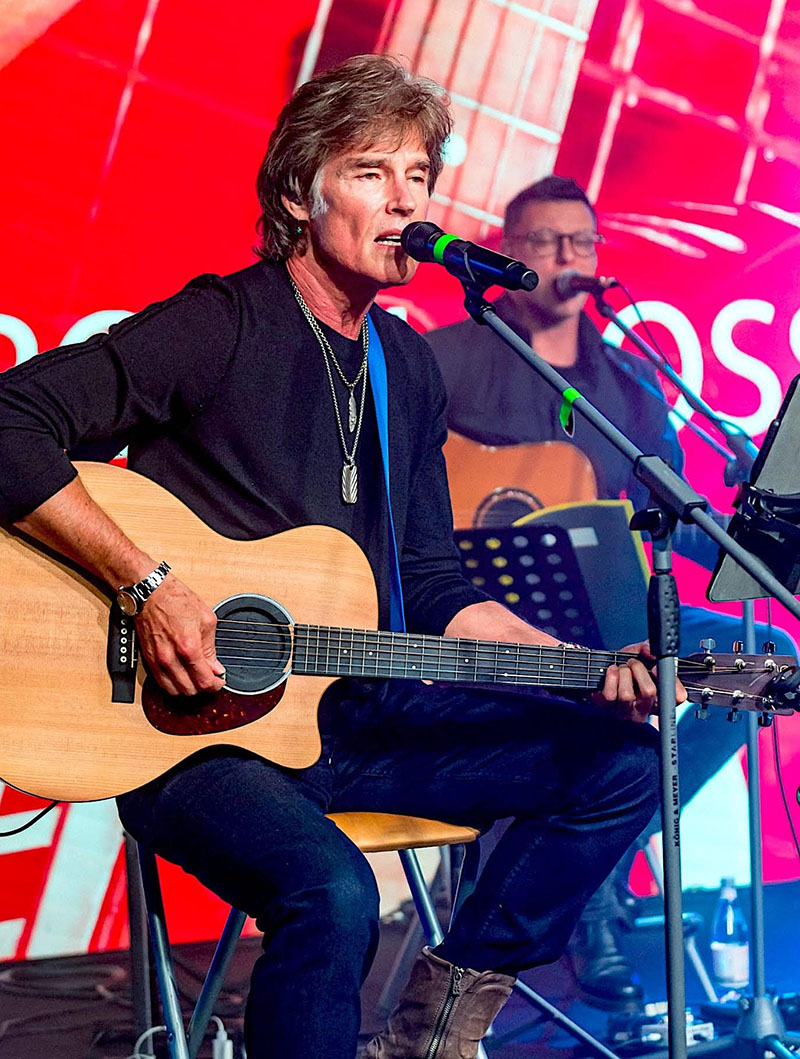 Ronn Moss