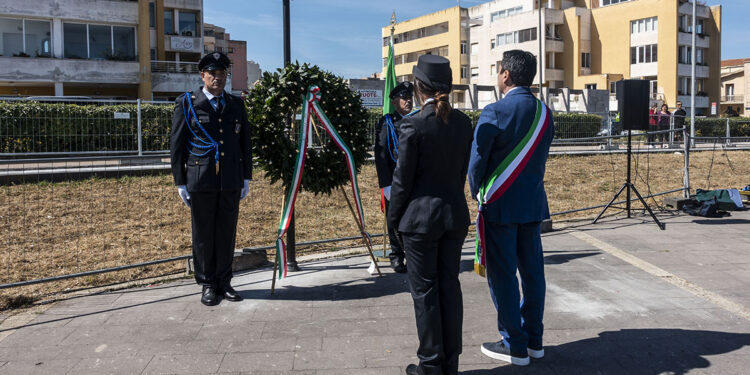 Porto Torres, la targa dedicata agli Eroi del peschereccio Onda