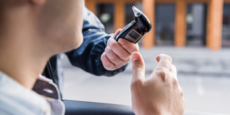 Test alcolemico. ? Depositphotos