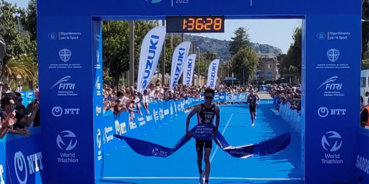 La vittoria del britannico Alex Yee nella tappa italiana delle World Triathlon Championship Series di Cagliari