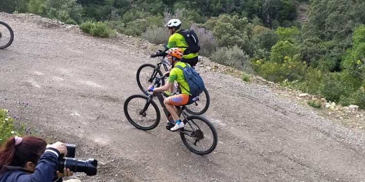 Ciclopedalata Loceri