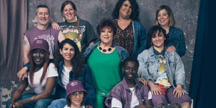 Orietta Berti e i ragazzi della Casa Arcobaleno