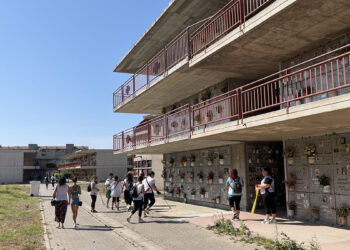Percettori REIS al lavoro al cimitero di Quartu