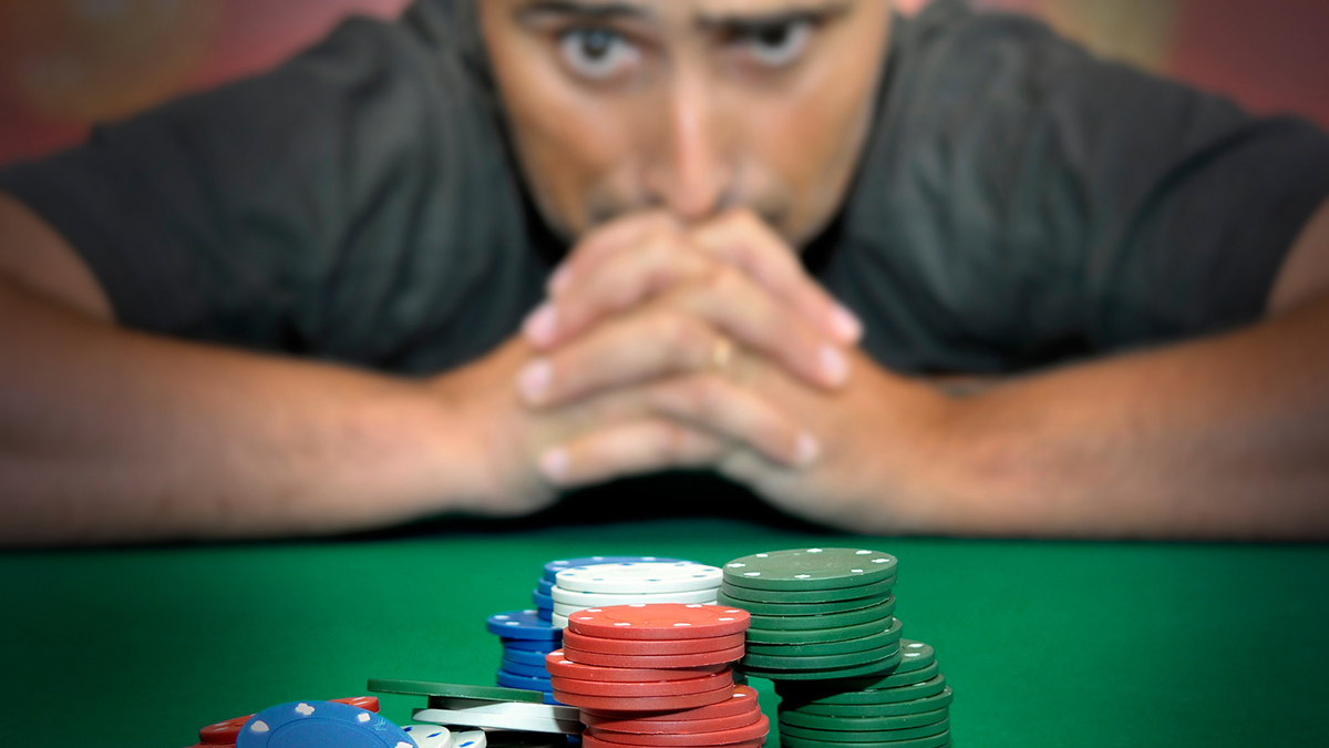 Ragazzo, fish, gambling. ? Depositphotos