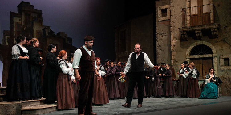 Marco Caria (Alfio) e Walter Fraccaro (Turiddu), “Cavalleria Rusticana” al Teatro Comunale di Sassari